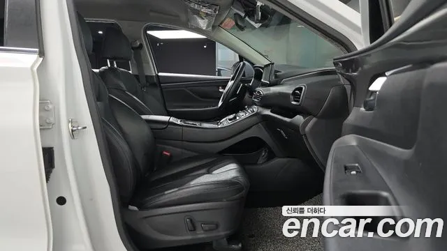 Hyundai Santa Fe Santa Fe (New) — Фото автомобиля 15
