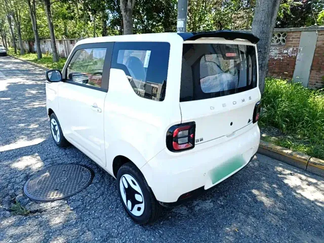 Geely Panda — Фото автомобиля 4