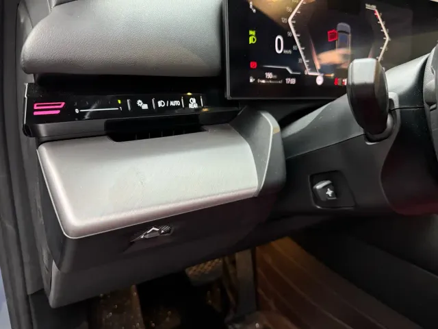 BMW 5 Series — Фото автомобиля 10