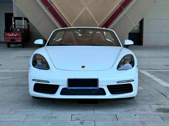 Фотография автомобиля — Porsche 718