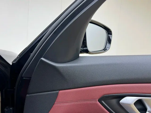BMW 3 Series — Фото автомобиля 17
