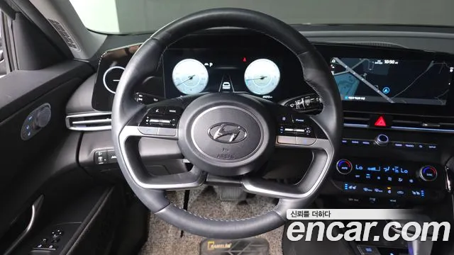 Hyundai AVANTE Avante (CN7) — Фото автомобиля 12