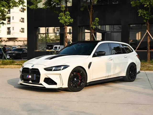 Фотография автомобиля — BMW M3