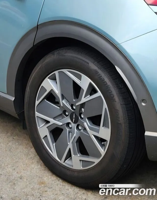 Genesis GV60 — Фото автомобиля 5