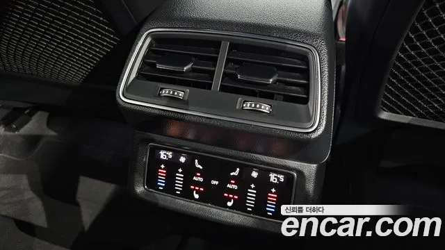 Audi e-tron — Фото автомобиля 20