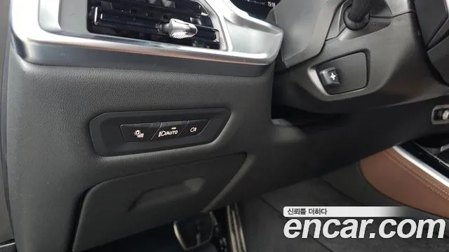 BMW X5 xDrive 40i M Sport — Фото автомобиля 18