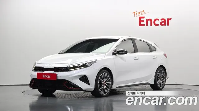 Фотография автомобиля — Kia K3 Generation 2