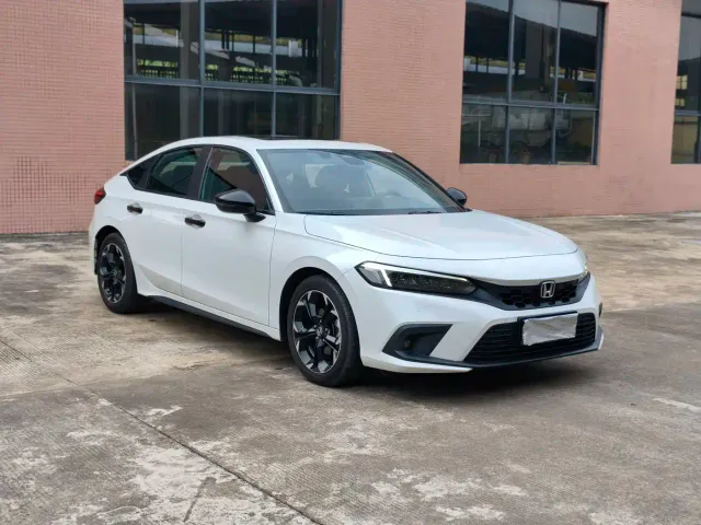 Honda Civic — Фото автомобиля 3