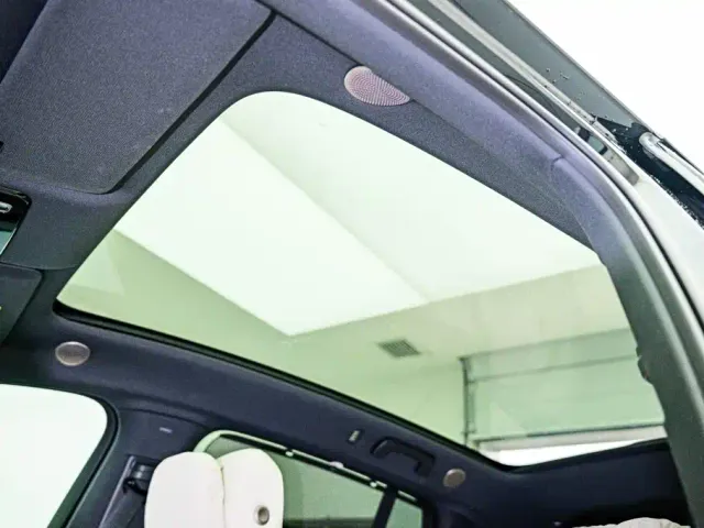 Li Auto i6 — Фото автомобиля 23