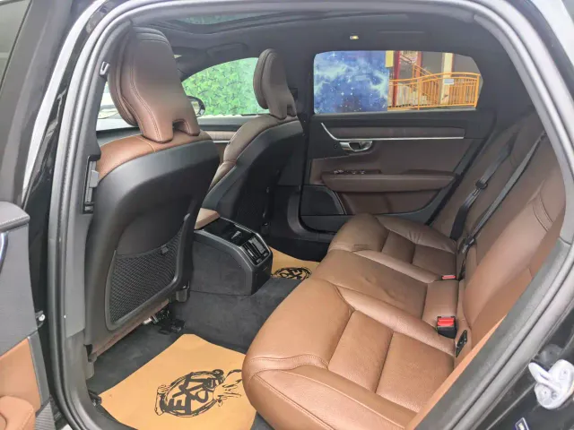 Volvo S90 — Фото автомобиля 9