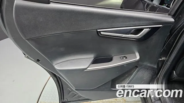 Kia EV6 — Фото автомобиля 25