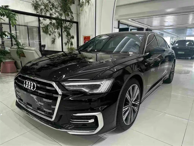 Фотография автомобиля — Audi A6L