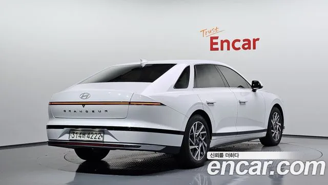Hyundai Grandeur Grandeur (GN7) 3.5 LPG 2WD (Такси) — Фото автомобиля 2