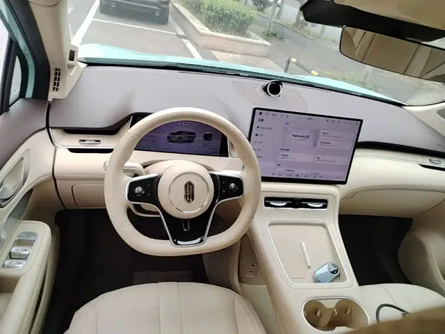 Shangjie SUV — Фото автомобиля 10