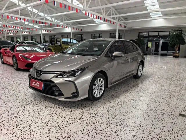 Фотография автомобиля — Toyota Corolla