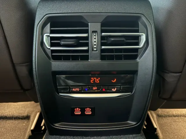 BMW 3 Series — Фото автомобиля 22