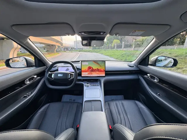 Geely Galaxy E5 — Фото автомобиля 16