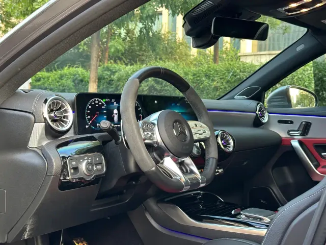 Mercedes-Benz A-Class AMG — Фото автомобиля 3