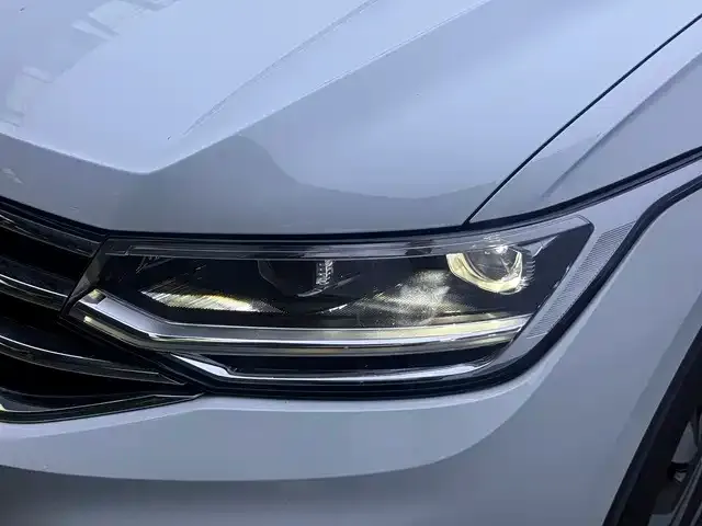 Volkswagen Tiguan L — Фото автомобиля 12