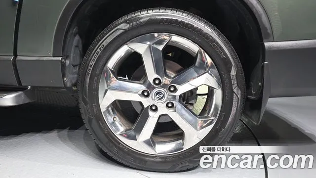 KG_Mobility_Ssangyong Rexton Новый Rexton Sport Khan Дизель 2.2 4WD — Фото автомобиля 21