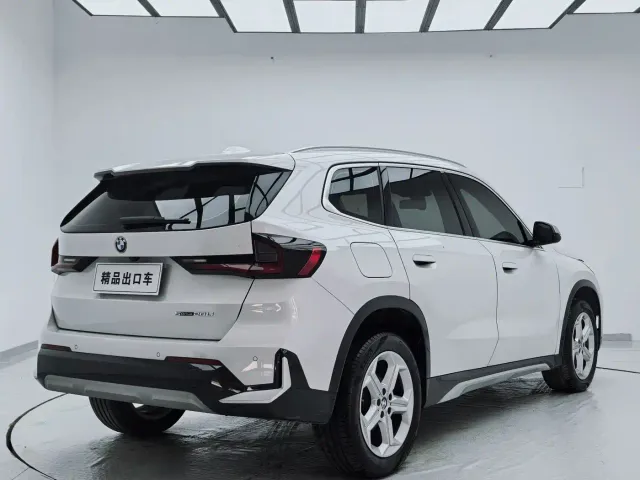 BMW X1 — Фото автомобиля 4