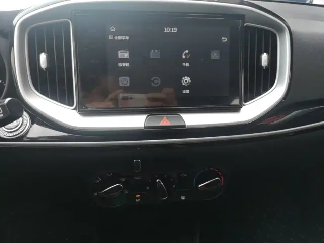 Kia KX1 — Фото автомобиля 12