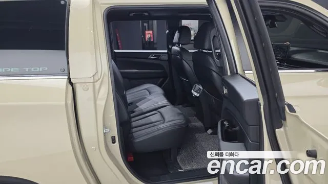 KG_Mobility_Ssangyong Rexton Новый Rexton Sport Khan Дизель 2.2 4WD — Фото автомобиля 12