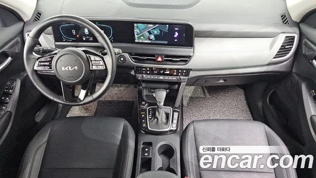 Kia Seltos New — Фото автомобиля 10