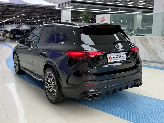 Mercedes-Benz Mercedes-Benz GLC AMG 2024 AMG GLC 43 4MATIC — Фото автомобиля 7
