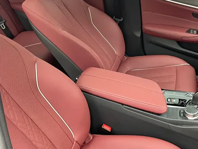 BMW 5 Series — Фото автомобиля 4