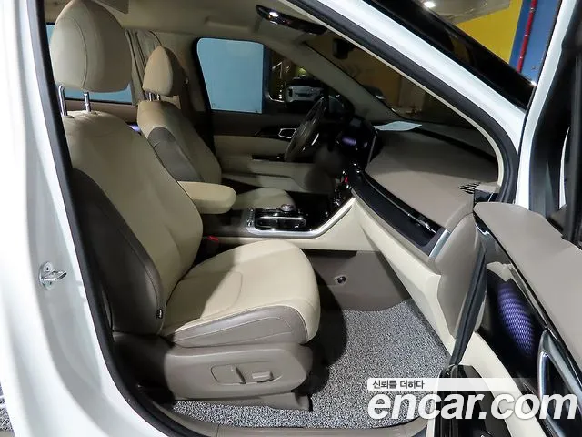 Kia Canival Carnival 4 поколение Дизель 9 мест Hi-Limousine — Фото автомобиля 7