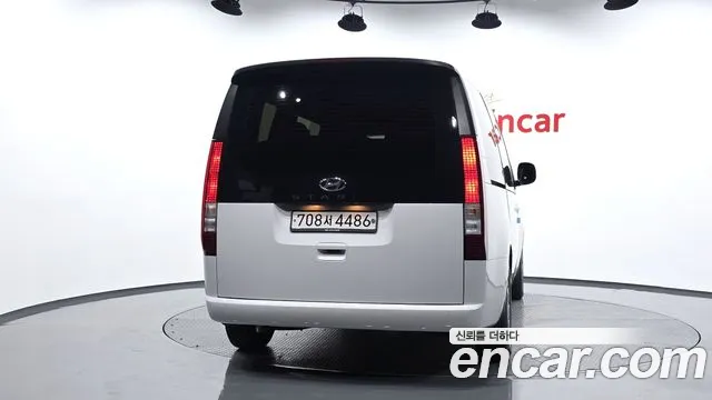 Hyundai Staria Staria Tourer 11 мест — Фото автомобиля 4