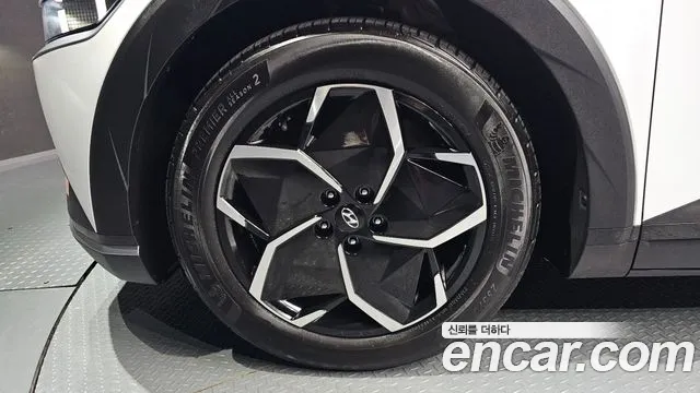 Hyundai Ioniq5 — Фото автомобиля 5