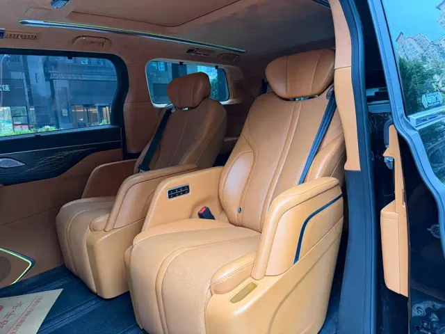 Wey Alpine — Фото автомобиля 12