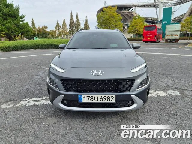 Фотография автомобиля — Hyundai Kona New