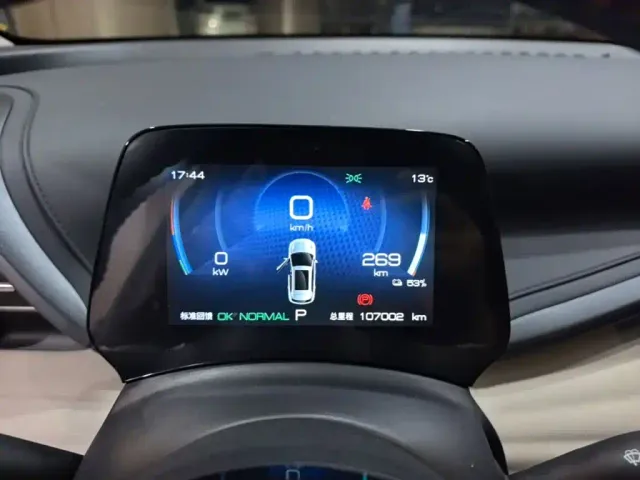 BYD Yuan PLUS — Фото автомобиля 8