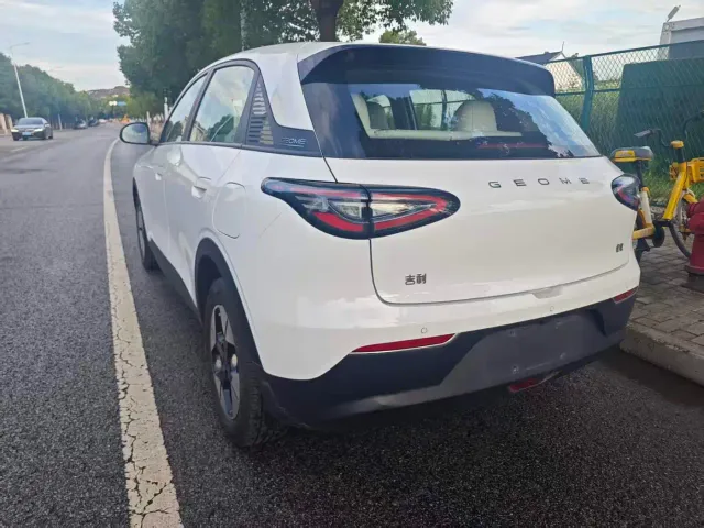 Geely Starry Wish — Фото автомобиля 7