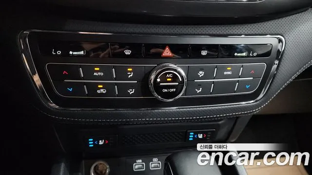 KG_Mobility_Ssangyong Rexton Новый Rexton Sport Khan Дизель 2.2 4WD — Фото автомобиля 30