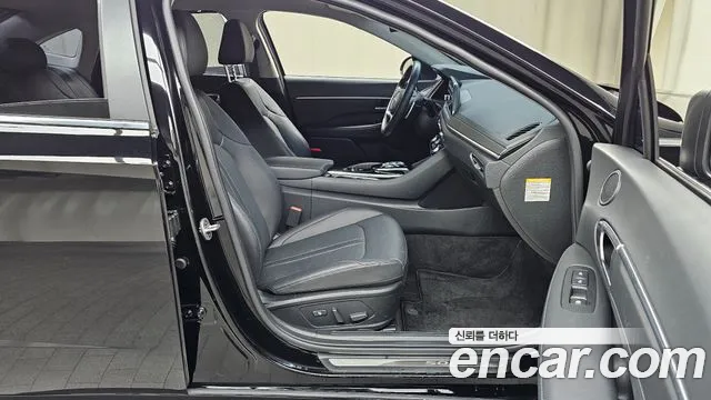 Hyundai Sonata — Фото автомобиля 11