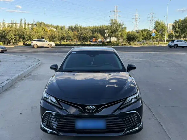 Toyota Camry — Фото автомобиля 4