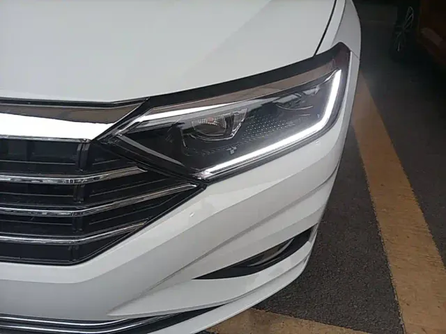 Volkswagen Sagitar — Фото автомобиля 23