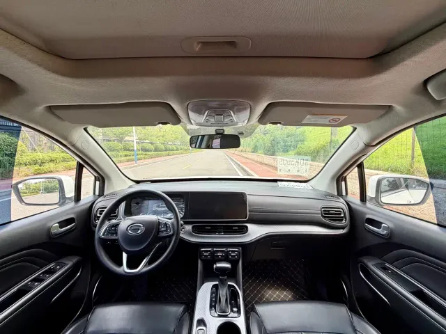 GAC Trumpchi GS3 — Фото автомобиля 15