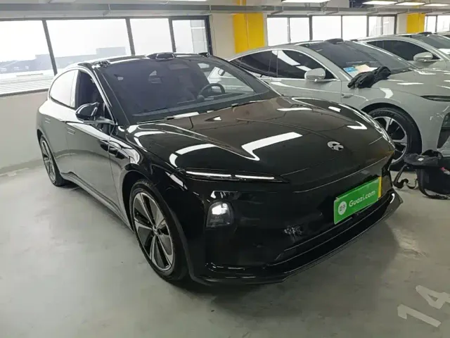 Nio ET5 Touring — Фото автомобиля 3