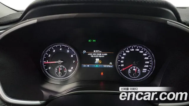 Hyundai Santafe Новый Santa Fe Бензин 2.5T 2WD — Фото автомобиля 8