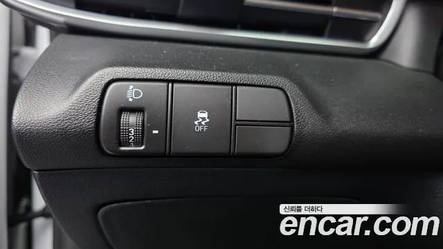 Hyundai Avante CN7 — Фото автомобиля 13