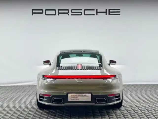 Porsche 911 — Фото автомобиля 4