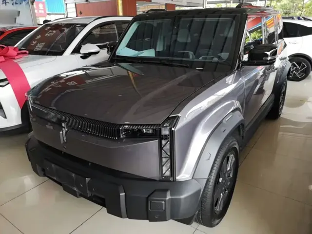 Фотография автомобиля — iCAR 03