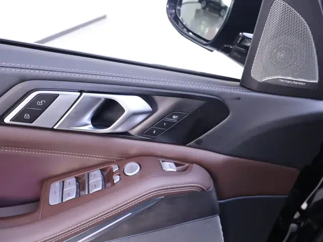 BMW X5 — Фото автомобиля 17