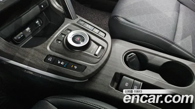 Kia Seltos Новый Seltos Бензин 1.6 Turbo 4WD — Фото автомобиля 9