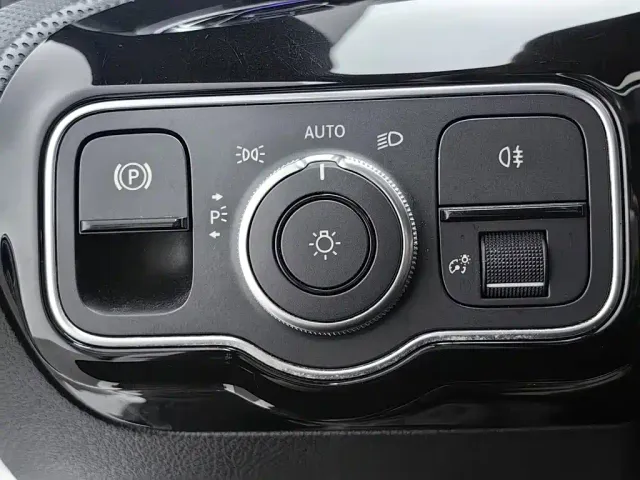 Mercedes-Benz CLA-Class — Фото автомобиля 21